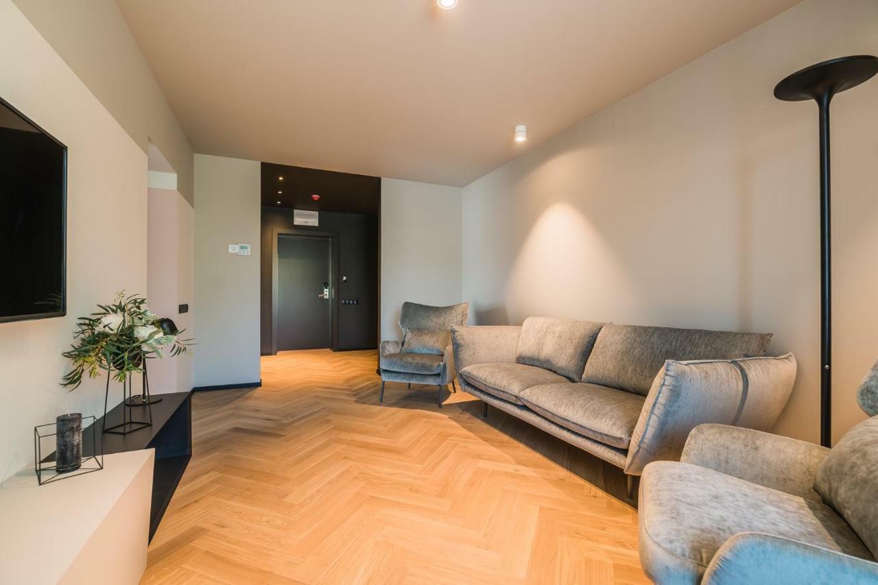 Maestro Design Hotel Liepaja Luaran gambar